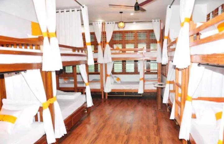 Mother'S Inn Homestay Kochi 外观 照片